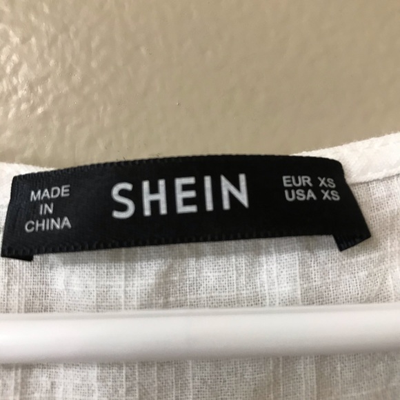 Shein button dress - Picture 2 of 3